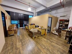 A'posh Bizhub (D27), Factory #541255701